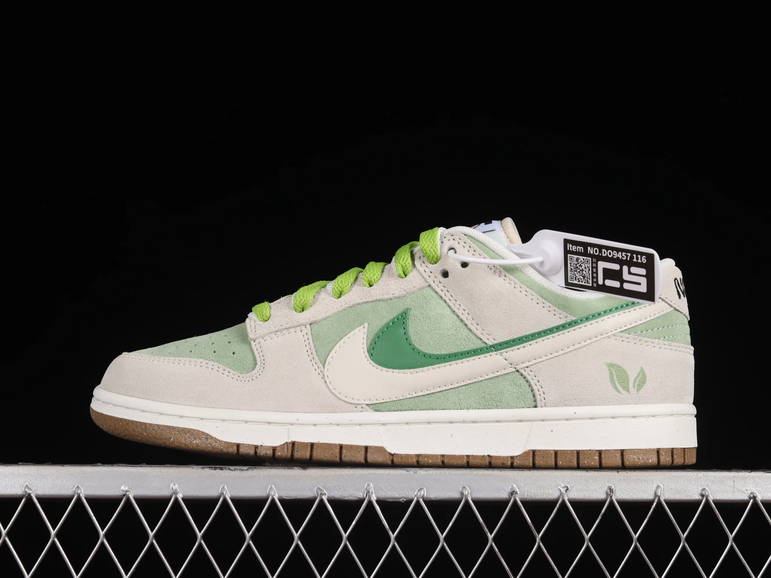 All categories Nk SB Dunk series Nk SB Dunk Low low-top sneakers Nk SB Dunk Low "85" white and green double hook SB low-top sports and leisure sneakers DO9457-116